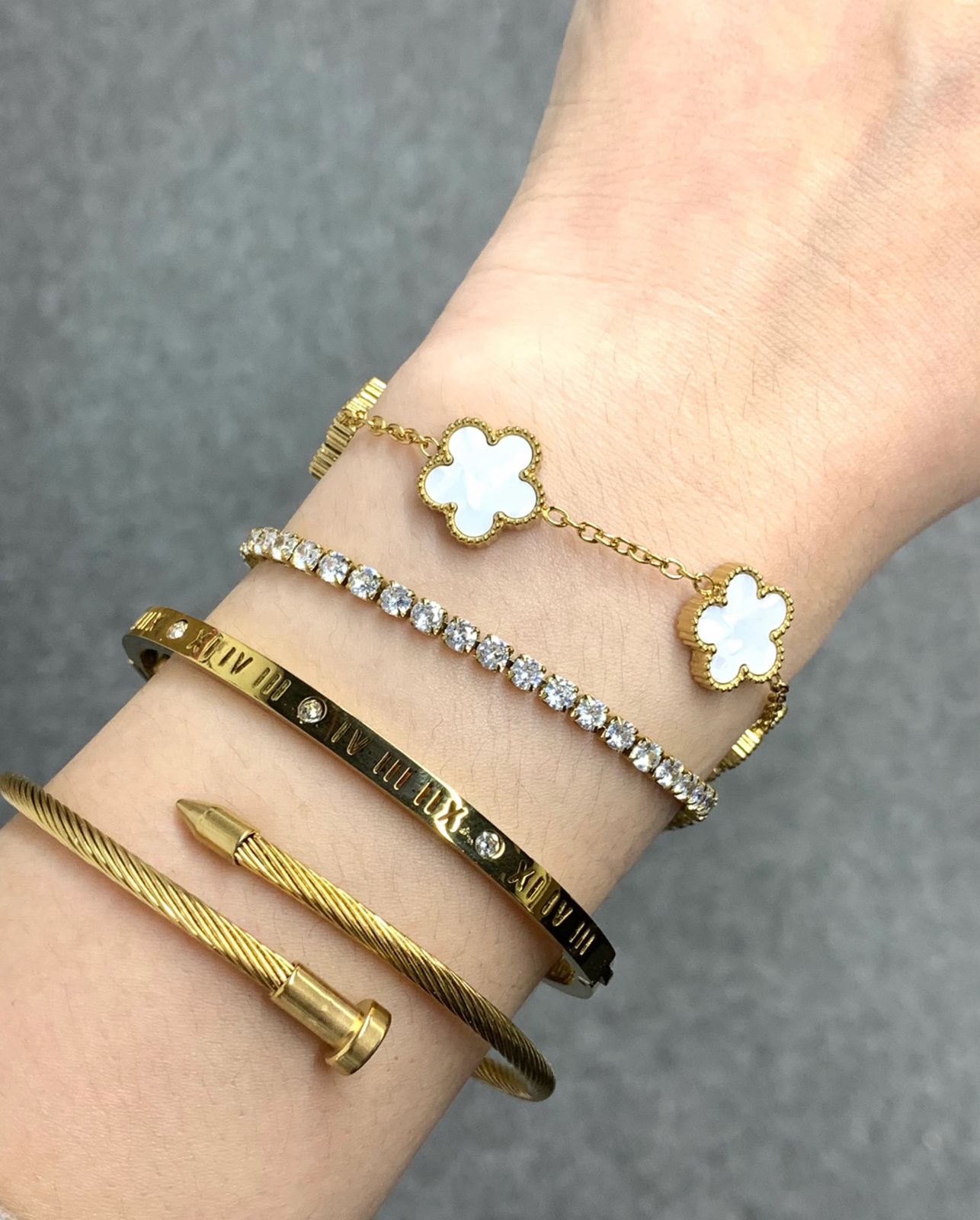 Four-Pair Bracelet Set