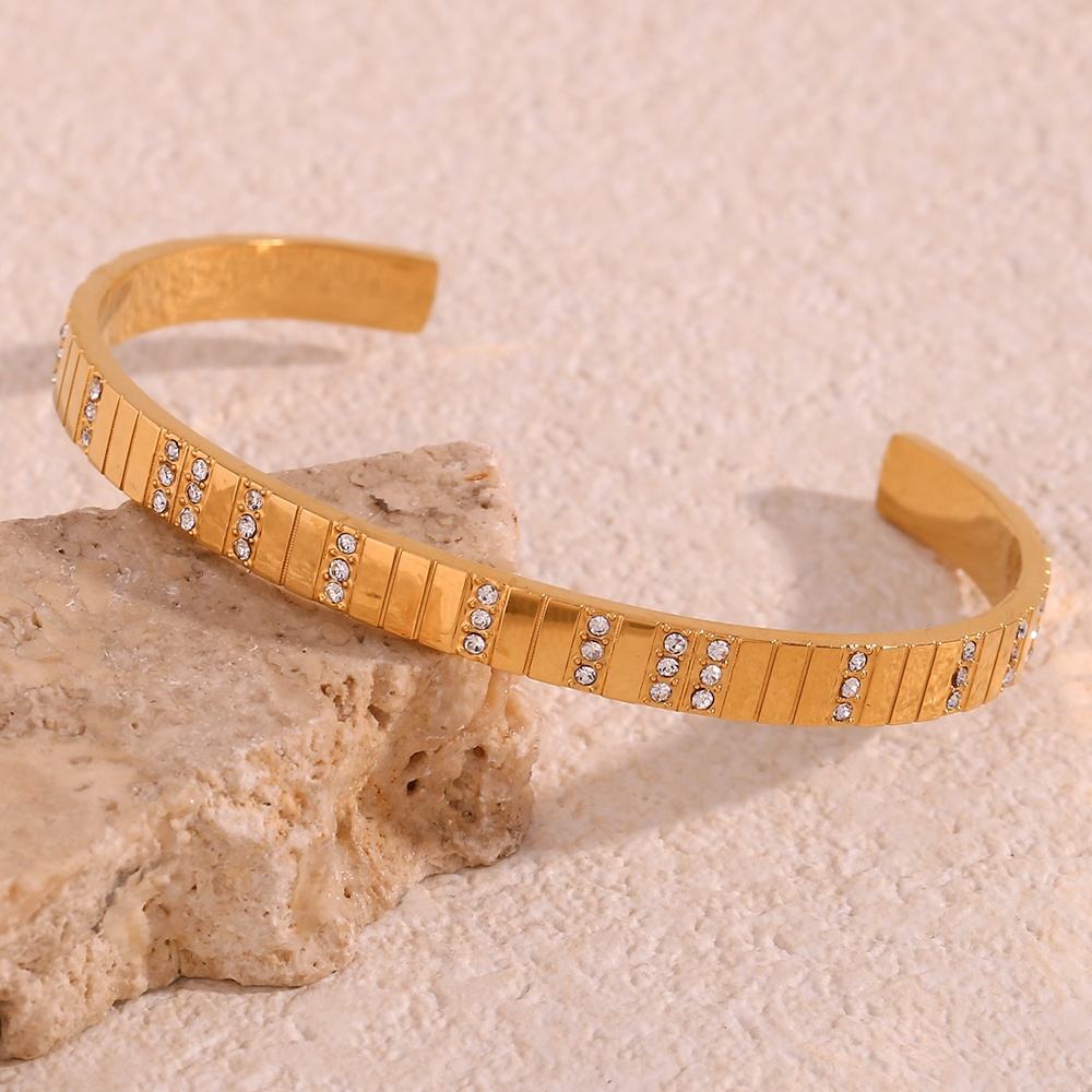 Roman Cuff Bangle